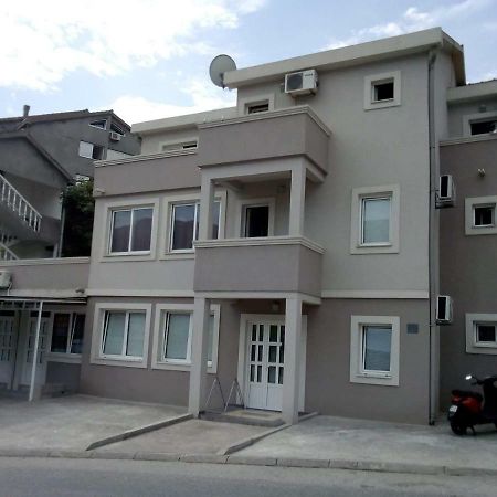 Apartments Grubor 布德瓦 外观 照片