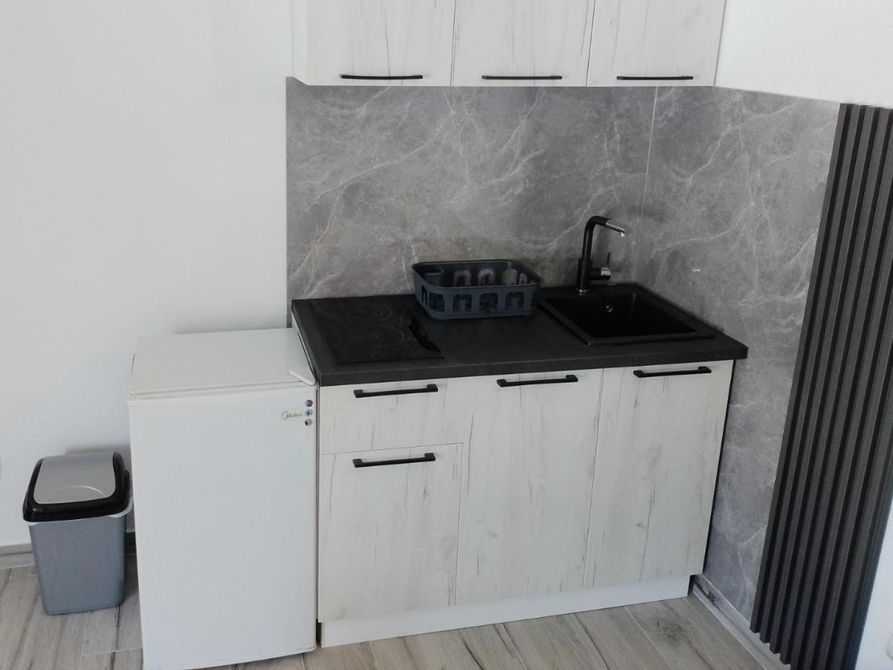 Apartments Grubor 布德瓦 外观 照片